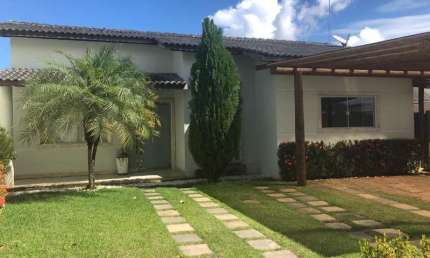 Casa em condomínio fechado com 5 quartos para alugar no Estrada do Coco, Lauro de Freitas , 220 m2 por R$ 7.000