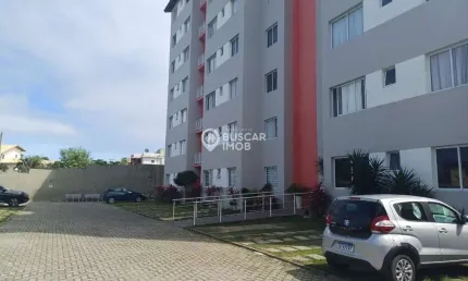 Apartamento com 2 quartos para alugar na rua aurelino fróes moreira, 69, buraquinho, lauro de freitas, 50 m2 por r$ 2.300