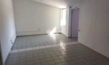 Ponto comercial para alugar na rua doutor josé joaquim, pitangueiras, lauro de freitas, 70 m2 por r$ 3.500