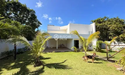 Casa em condomínio fechado com 4 quartos para alugar na avenida rio joanes, abrantes, camaçari, 40 m2 por r$ 15.000