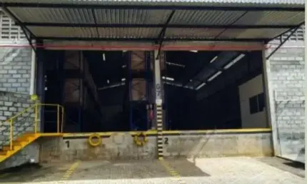 Barracão / galpão / depósito para alugar na rua ministro antônio carlos magalhães, buraquinho, lauro de freitas por r$ 63.000