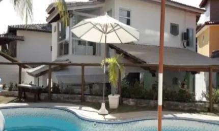 Casa com 4 quartos à venda na rua priscila b dutra, buraquinho, lauro de freitas, 450 m2 por r$ 1.250.000