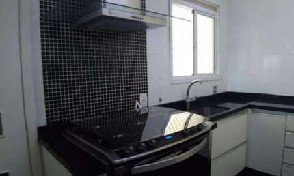 Apartamento com 3 dormitórios para alugar, 85 m² por R$ 5.420,00 - Jardim Tupanci - Barueri/SP