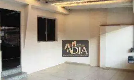 Casa com 3 dormitórios para alugar por R$ 2.100,01/mês - Vila Assis Brasil - Mauá/SP