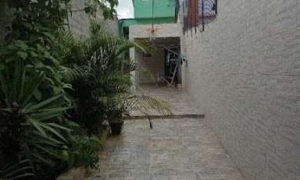 Sobrado com 3 dormitórios à venda, 262 m² por R$ 580.000,00 - Vila Nossa Senhora das Vitórias - Mauá/SP