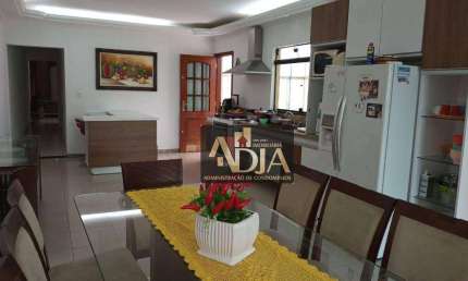 Sobrado com 2 dormitórios à venda, 581 m² por R$ 849.000,00 - Vila Assis Brasil - Mauá/SP