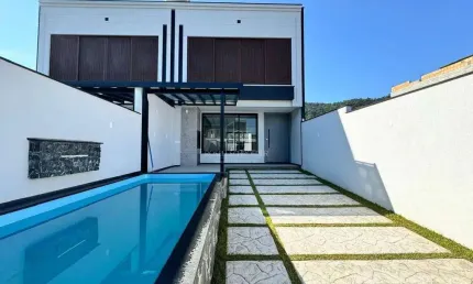 Casa com 3 quartos à venda no São Francisco de Assis, Camboriú 