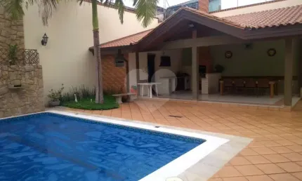 Sobrado com 4 quartos à venda em Jardim Eltonville - SP