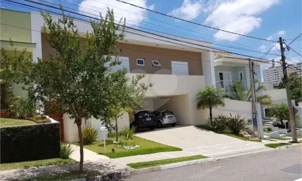 Condomínio com 3 quartos à venda em Parque Esplanada - SP