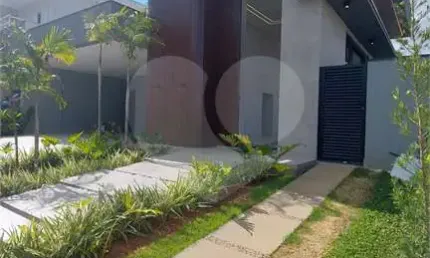 Condomínio com 4 quartos à venda em Bairro Da Vossoroca - SP