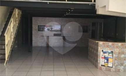Sala comercial para alugar na Rua Professor Toledo, Centro, Sorocaba