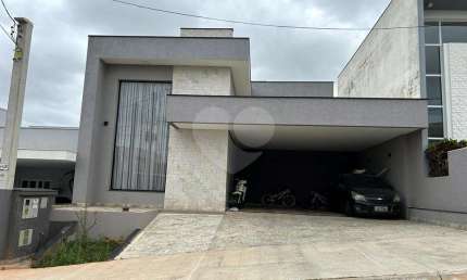 Condomínio com 3 quartos à venda em Wanel Ville - SP