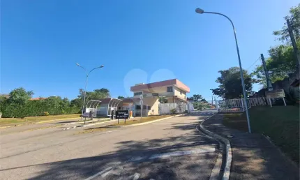 Condomínio com 3 quartos à venda em Barreirinho - SP