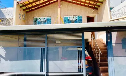 Casa com 3 quartos à venda na Ubirajara, Vila Progresso, Sorocaba