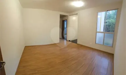 Apartamento com 2 quartos à venda em Aparecidinha - SP