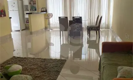 Condomínio com 3 quartos à venda em Jardim Golden Park Residencial - SP