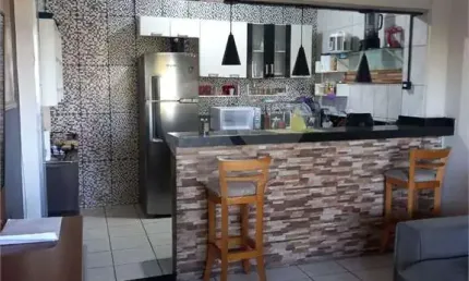 Prédio inteiro à venda em Jardim Maria Eugênia - SP