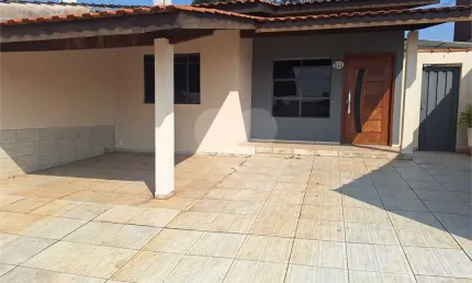 Condomínio com 3 quartos à venda em Jardim Residencial Das Dálias - SP