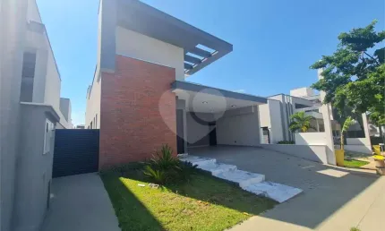 Condomínio com 3 quartos à venda em Jardim Residencial Chácara Ondina - SP