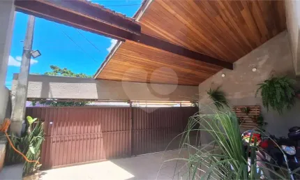 Casa com 4 quartos à venda em Parque Esmeralda - SP