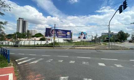 Terreno comercial para alugar na Avenida Américo de Carvalho, Centro, Sorocaba