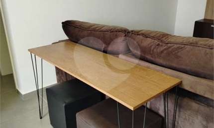 Apartamento com 2 quartos à venda ou para locação em Parque Campolim - SP