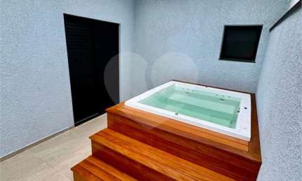 Condomínio com 3 quartos à venda em Wanel Ville - SP