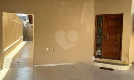 Casa com 4 quartos à venda na Júlio Ribeiro, Vila Santana, Sorocaba
