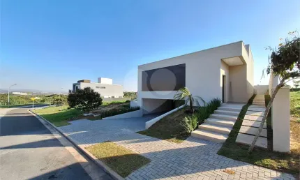 Loteamento com 3 quartos à venda em Vila Martins - SP