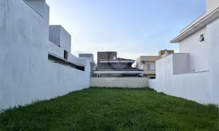 Terreno em condomínio fechado à venda na Antonio Tozato, Ibiti Royal Park, Sorocaba