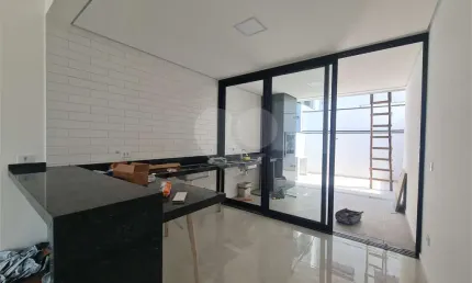 Condomínio com 3 quartos à venda em Cajuru Do Sul - SP