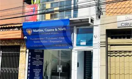 Prédio inteiro à venda ou para locação em Centro - SP