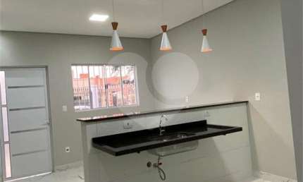 Casa com 2 quartos à venda em Jardim Casagrande - SP