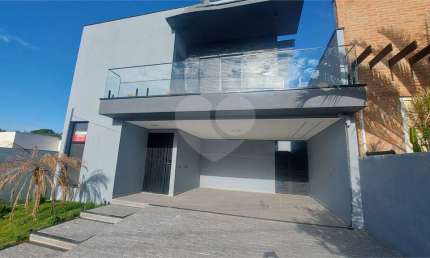 Condomínio com 3 quartos à venda em Jardim Via Reggio - SP