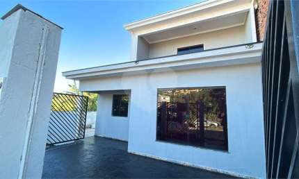 Casa com 3 quartos à venda na Avenida Pedro Augusto Rangel, Jardim Paulista, Votorantim