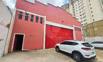 Barracão / Galpão / Depósito para alugar na Rua Humberto Notari, Jardim Gonçalves, Sorocaba