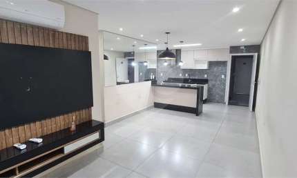 Apartamento com 3 quartos para locação em Jardim Emília - SP