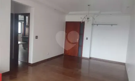 Apartamento com 3 quartos à venda ou para locação em centro - sp