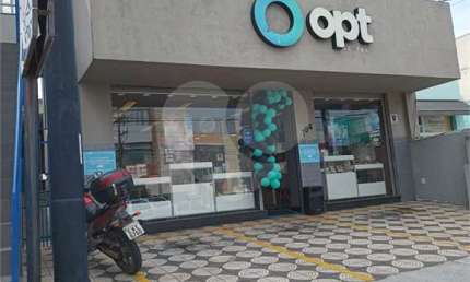 Salão Comercial à venda ou para locação em Jardim Santa Cecília - SP
