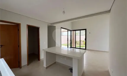 Condomínio com 3 quartos à venda em Jardim Novo Horizonte - SP