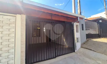 Casa com 2 quartos à venda em Jardim Wanel Ville Iv - SP