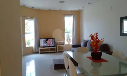Condomínio com 2 quartos para locação em Horto Florestal - SP