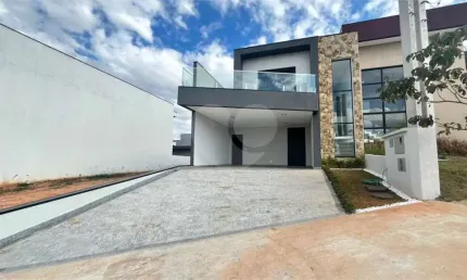 Condomínio com 3 quartos à venda em Wanel Ville - SP