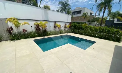 Condomínio com 4 quartos para locação em Alphaville Nova Esplanada - SP