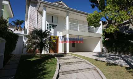Casa em condomínio fechado com 3 quartos para alugar na Alameda Jari, 88, Residencial Morada dos Lagos, Barueri