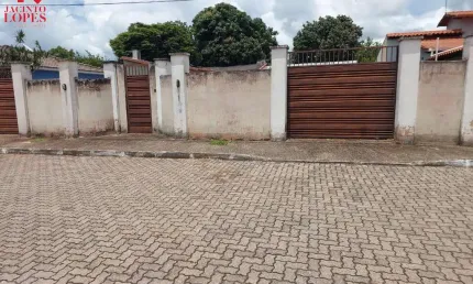 Casa para Venda em Brasília, Setor Habitacional Tororó (jardim botanico), 1 dormitório, 1 suíte, 1 banheiro, 2 vagas