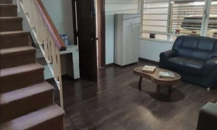 **CASA, TIPO SOBRADO A VENDA COM 04 DORMITÓRIOS, 02 SUÍTES 02 VAGAS COBERTAS COM PORTÃO AUTOMÁTICO***