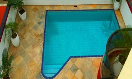 CASA A VENDA, SOBRADO ALTO PADRÃO 03 DORMITÓRIOS, 01 SUÍTE MASTER COM HIDRO, AR CONDICIONADO, PISCINA 30 MIL LITROS AQUECIDA, JARDIM MONTE ALEGRE.