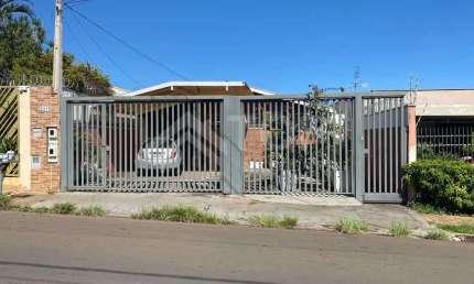 Casa com 3 quartos à venda no Jardim Brasil, São Carlos , 180 m2 por R$ 590.000