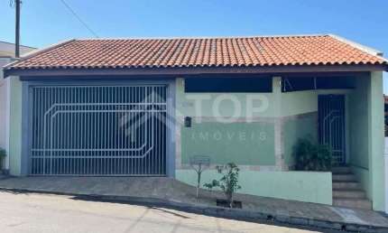 Casa com 3 quartos à venda na Vila Rancho Velho, São Carlos , 196 m2 por R$ 610.000